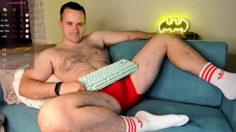 Snapshot of madzuru chatting on July 2026 04:38:01 AM Gregory online show from July 2026 04:38:01 AM