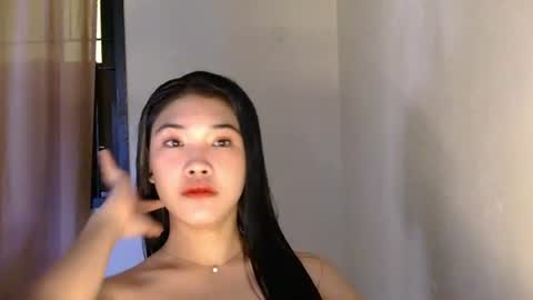 Snapshot of mae_luna chatting on June 2026 12:02:02 AM mae_luna online show from June 2026 12:02:02 AM