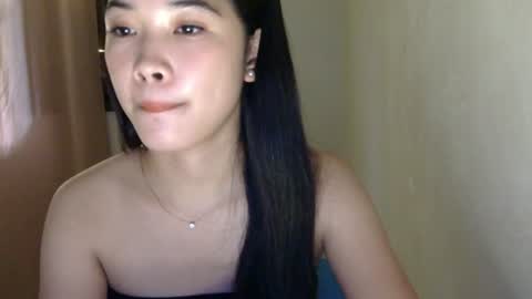 Snapshot of mae_luna chatting on June 2026 05:12:01 AM mae_luna online show from June 2026 05:12:01 AM