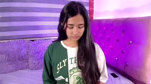 Snapshot of maeena chatting on February 2025 02:55:02 PM maeena online show from February 2025 02:55:02 PM