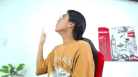 Snapshot of maegor18 chatting on January 2026 10:02:01 PM Maik online show from January 2026 10:02:01 PM