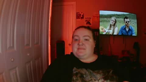 Snapshot of maeluxe chatting on July 2026 05:10:02 AM maeluxe online show from July 2026 05:10:02 AM