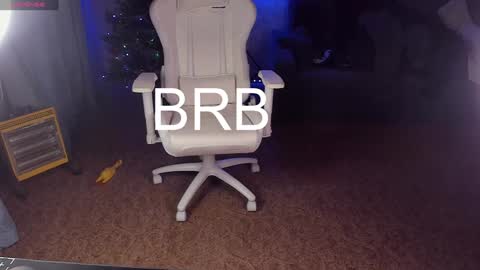 Maevee online show from December 2024 09:28:02 AM