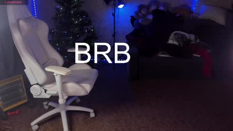 Maevee online show from January 2025 09:44:02 AM