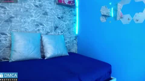 maevekuro online show from March 2025 01:55:02 AM