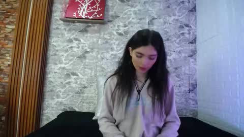 maevekuro online show from September 2025 03:06:02 AM