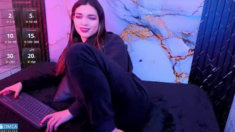 maevekuro online show from February 2026 03:13:01 AM