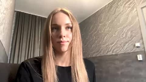 Sara online show from March 2026 06:25:01 AM