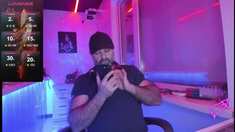 Magabear online show from December 2025 05:25:02 AM