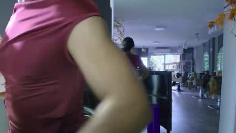 Snapshot of maggie_fit chatting on November 2025 10:21:02 PM maggie_fit online show from November 2025 10:21:02 PM