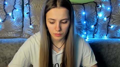 Maggie online show from January 2025 01:25:02 AM