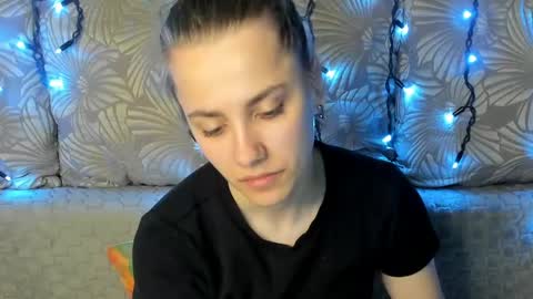 Maggie online show from April 2026 04:51:01 AM