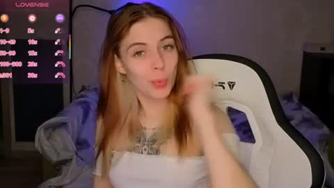 Snapshot of magic_bella chatting on June 2026 04:16:02 PM Bella online show from June 2026 04:16:02 PM