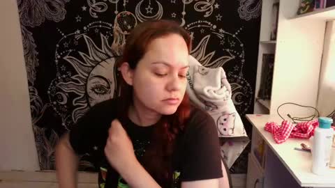 Snapshot of magic_clairewitch chatting on April 2026 02:15:01 PM Claire online show from April 2026 02:15:01 PM
