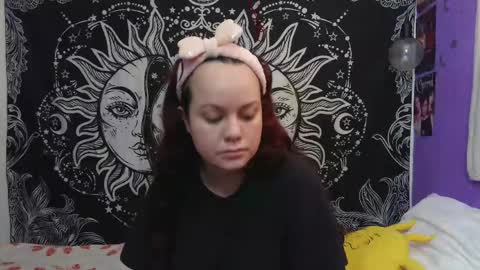 Snapshot of magic_clairewitch chatting on May 2026 09:22:02 PM Claire online show from May 2026 09:22:02 PM