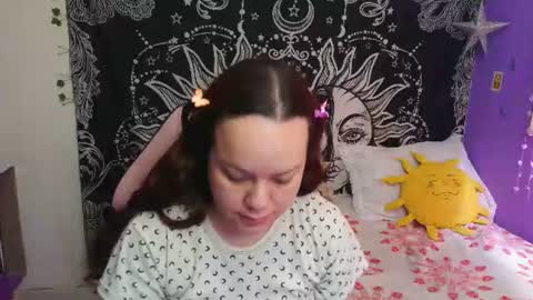 Snapshot of magic_clairewitch chatting on July 2026 11:39:02 AM Claire online show from July 2026 11:39:02 AM
