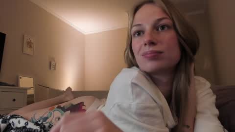 Alice  online show from December 2024 03:14:01 PM