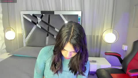 Snapshot of magic_katt chatting on April 2026 09:41:02 PM Katt online show from April 2026 09:41:02 PM