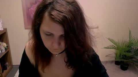Snapshot of magic_kristy chatting on May 2026 07:38:02 AM Kristy online show from May 2026 07:38:02 AM