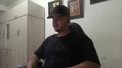 magic_milk23 online show from September 2025 04:14:02 AM