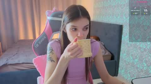 Merry online show from May 2026 12:38:01 AM