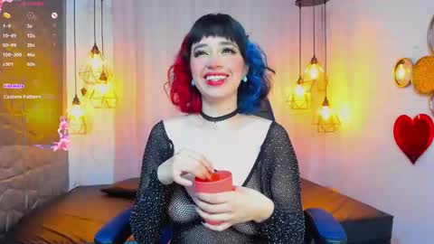 S  online show from February 2025 09:13:02 PM