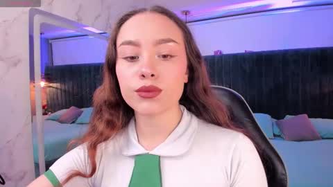 Vera  online show from November 2025 11:42:02 AM