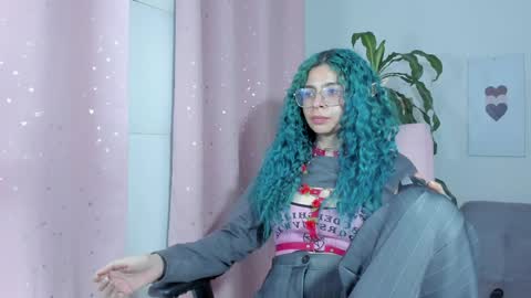 Lorelei online show from April 2026 02:05:01 AM