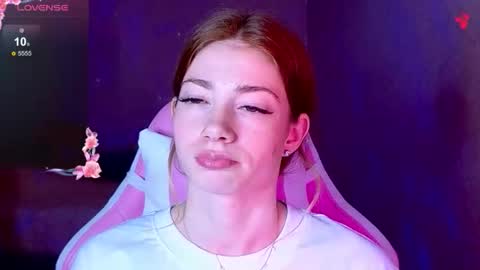 Angel online show from October 2025 07:47:02 PM