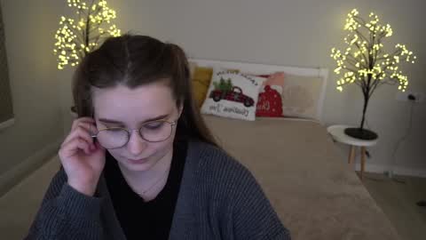 Emily online show from January 2025 05:59:02 PM