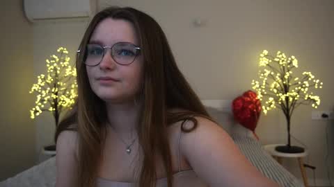 Emily online show from March 2025 06:54:02 AM