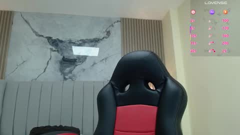 magievans1 online show from February 2026 12:37:01 PM