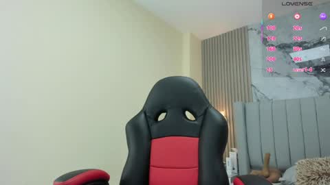 magievans1 online show from May 2026 12:10:01 PM