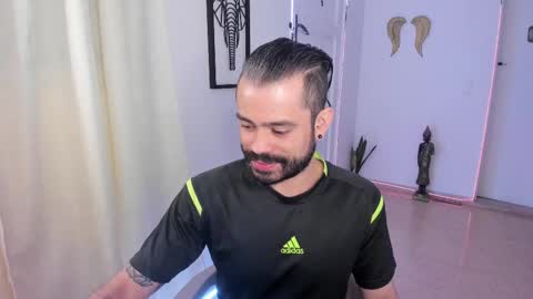     online show from February 2025 10:36:01 PM