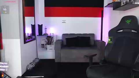 Snapshot of magnus_savage chatting on September 2025 03:46:02 PM If you want me to use the Lovense please let me know -- online show from September 2025 03:46:02 PM