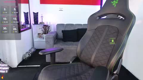 Snapshot of magnus_savage chatting on November 2025 05:13:02 PM If you want me to use the Lovense please let me know -- online show from November 2025 05:13:02 PM