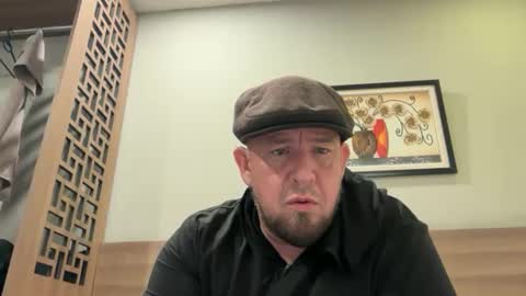 mai2112 online show from December 2025 12:12:02 PM