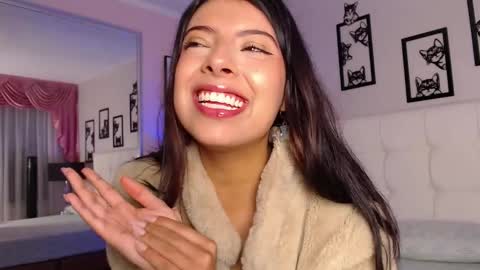 Maia Reficco online show from January 2026 12:53:02 PM