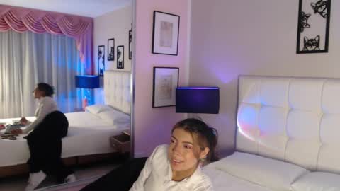 Maia Reficco online show from March 2026 11:55:02 AM