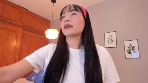 Maia online show from November 2025 12:16:02 PM