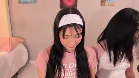 Snapshot of maia_w10 chatting on April 2026 12:30:02 PM Maia online show from April 2026 12:30:02 PM