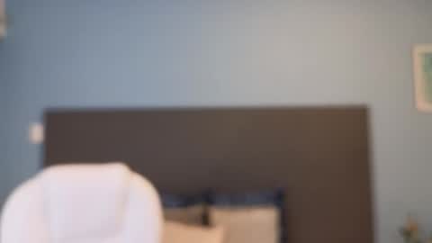 Maiaa Ruiz  online show from December 2024 04:52:02 PM