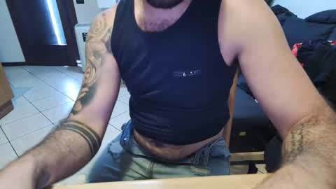 Snapshot of maialinofriuli chatting on September 2025 03:55:02 PM maialinofriuli online show from September 2025 03:55:02 PM