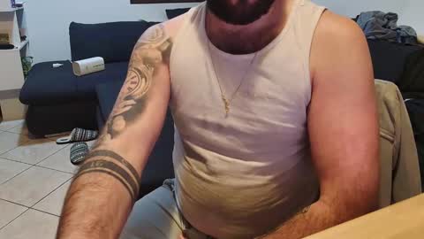 Snapshot of maialinofriuli chatting on January 2026 03:43:02 AM maialinofriuli online show from January 2026 03:43:02 AM