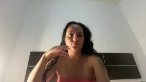 Snapshot of maiapark chatting on June 2026 08:18:01 PM Maia online show from June 2026 08:18:01 PM
