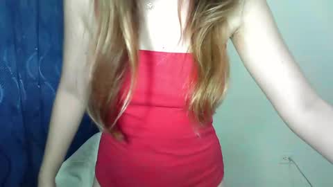 MaiaRosse  online show from May 2026 03:15:02 AM