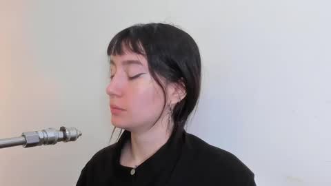 Snapshot of maibys_cute chatting on September 2025 03:52:01 AM maibys online show from September 2025 03:52:01 AM