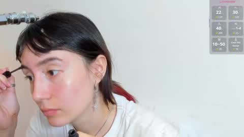 Snapshot of maibys_cute chatting on October 2025 03:34:02 AM maibys online show from October 2025 03:34:02 AM