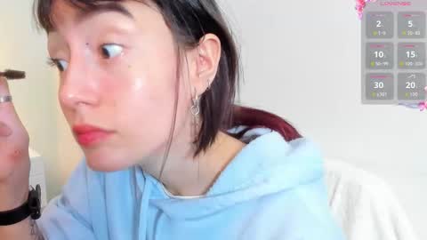 Snapshot of maibys_cute chatting on October 2025 04:19:02 AM maibys online show from October 2025 04:19:02 AM