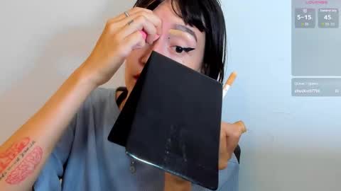 maibys online show from November 2025 04:07:01 AM